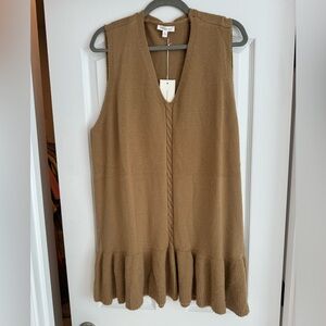 Sleeveless sweater knit ruffle dress - beige - size large (fits like an 8/10)